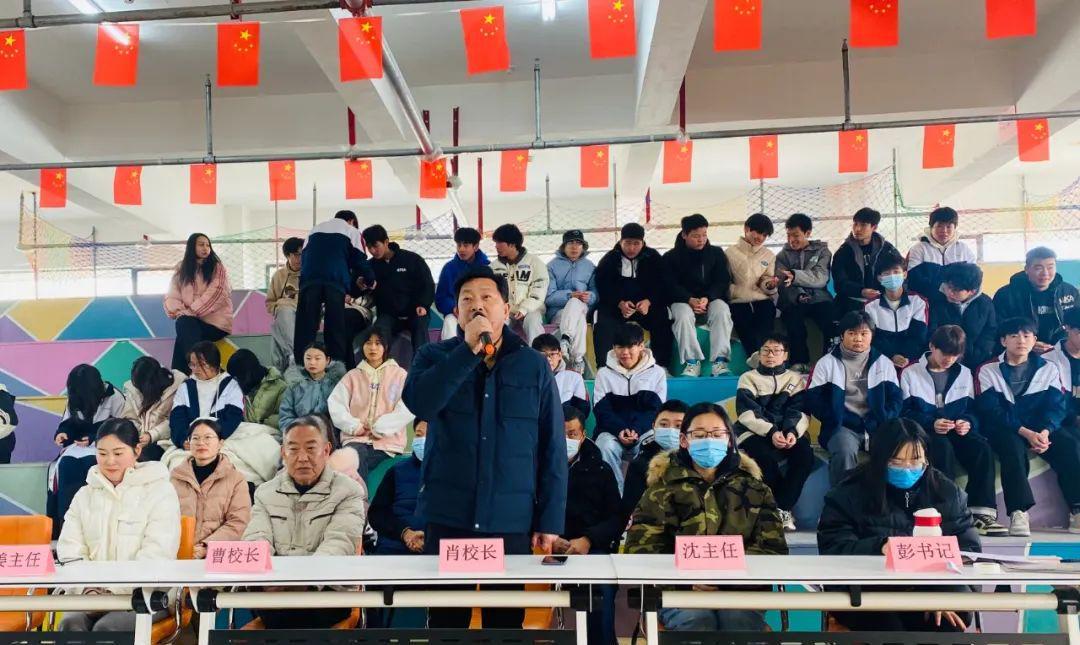 妙手生花、創意無限——信陽新世紀學子首屆手工作品展